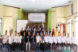 Dosen Jurusan Pendidikan Kimia ULM dampingi guru MAN 1 HSS kembangkan modul ajar berbasis AR