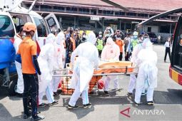 RS Bhayangkara serahkan seluruh korban KM Virgo ke keluarga