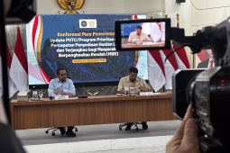 Pemerintah manfaatkan pembangkit skala kecil berbasis EBT alirkan listrik ke 4.602 lokasi terpencil