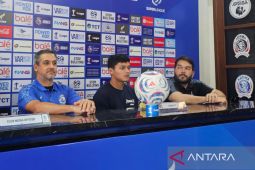 Pelatih Arema FC waspadai skema serangan balik Persik Kediri