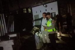 Satu orang tewas dalam kebakaran pabrik bata ringan di Lamongan