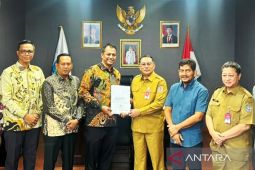 Pemkab Nagan Raya serahkan dokumen dua BUMD ke Kemendagri