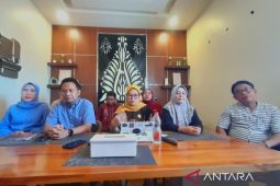 Direktur RSUD Ainun Habibie bantah isu hubungan khusus dengan staf