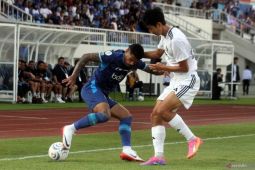 Arema gagal raih tiga poin setelah diimbangi Persik 1-1