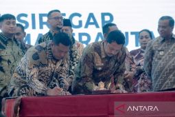 Bupati Paluta teken komitmen perbaikan tata kelola cegah korupsi
