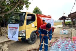 Pertamina Patra Niaga RJBB-BPBD Karawang bantu warga terdampak kekeringan