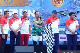 TNI Run 2026 diikuti ribuan peserta serta sukses catatkan rekor MURI