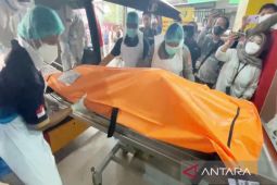 Tim DVI Polda Kalsel terima jasad ke-10 korban KM Virgo