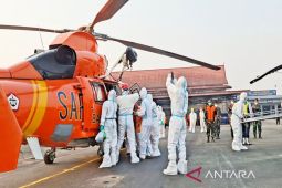 Lanud Sjamsudin Noor hari ini dua kali terima jasad korban KM Virgo