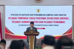 Bupati HST tekankan integritas kepada 65 pejabat yang baru dilantik