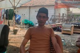 Dari penjual gorengan ke kepala desa: amanah baru Ayatulloh dimulai