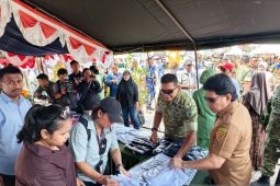 sambut HUT Ke-81 TNI, Kodam Pattimura gelar pasar murah bantu masyarakat