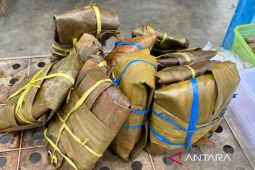 Puluhan tahun membuat pendap, Suryati wariskan resep ke anak cucu