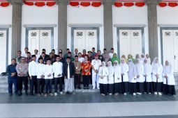 Pemkot Semarang umrahkan 7 peserta peraih juara MTQ Nasional
