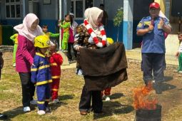PAUD Jepara gandeng tim pemadam edukasi anak