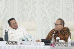 Gubernur Kaltim ajak PHSS benahi jalur pesisir Anggana Muara Badak