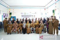 Bupati Andi Rudi Latif dorong pelaku IKM di Tanah Bumbu naik kelas