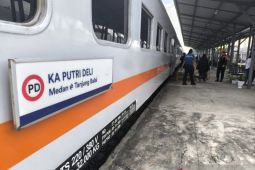 KAI Sumut tegaskan tidak ada kereta api tergelincir usai insiden pejalan kaki