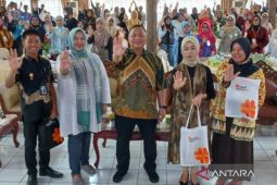 Kemenekraf RI gelar pelatihan batik kreasi di Bukittinggi