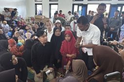 Wapres temui pengungsi banjir Solok pastikan kebutuhan warga terpenuhi