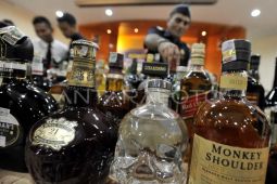 Bea Cukai Sulbagsel sita 4.446 liter minuman keras ilegal