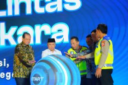 Polri luncurkan STNK digital hingga pembayaran tilang terintegrasi