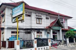 Pemkot Bukittinggi hibahkan bangunan Puskesmas ke Kemenag