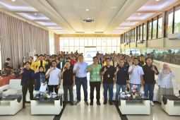 Ratusan penerima beasiswa Adaro ikuti program pembinaan