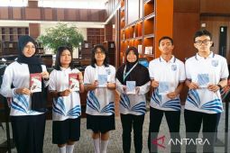 SMA Kemala Taruna Bhayangkara terbitkan dua buku karya siswa
