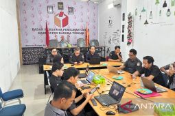 Bawaslu Bangka Tengah perkuat layanan informasi publik