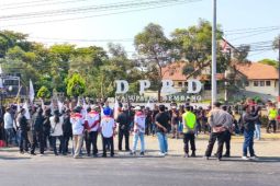 Polisi mengerahkan 491 personel mengamankan aksi unjuk rasa warga Rembang