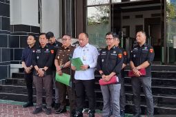 Kejagung limpahkan enam tersangka MBG ke Kejari Jakpus