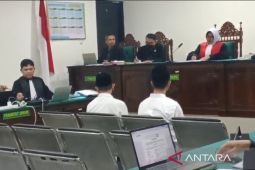 Bupati Rejang Lebong nonaktif akui terima Rp550 juta di persidangan