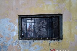 Diduga dendam pada orang tua, Remaja di Cianjur sengaja bakar rumah hingga ludes