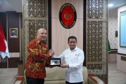 PLN gandeng Kejati Maluku Utara kawal percepatan transformasi energi dan elektrifikasi masyarakat