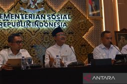 Kemensos: 48 juta keluarga masuk sistem digitalisasi bansos awal 2027