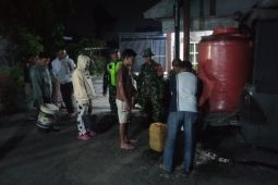 Kodim Rejang Lebong distribusikan air bersih ke desa terdampak kemarau