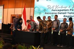 Bupati Paser tandatangani fakta integritas percepatan penyusunan RDTR