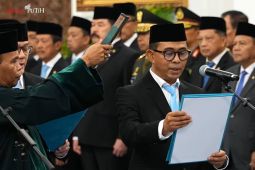 Nuzran Joher dilantik sebagai Ketua Ombudsman RI