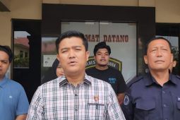 Belum sempat menyeberang, 5 calon PMI diamankan dari warung tuak oleh Polres Batu Bara