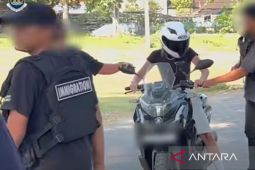Imigrasi Denpasar buru dua WNA yang diduga jadi pelatih bule kursus kendarai motor