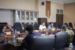 Pansus Pengawasan Distribusi BBM Bersubsidi DPRD Kalsel tahap finalisasi