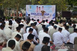 Pemkab Karawang gelar shalat istisqa untuk memohon turun hujan di tengah kondisi kekeringan