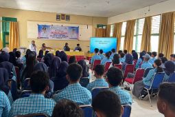 Dinkes edukasi pelajar cegah HIV hingga hepatitis B di Baubau