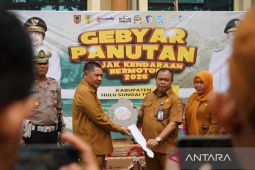 Pemkab HST-UPPD Samsat Barabai ajak ASN jadi teladan penuhi kewajiban pajak