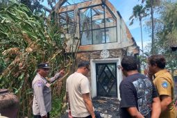 WNA Nepal diduga bakar kertas usir laba-laba sebabkan kebakaran villa di Kuta