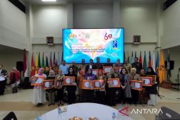 Pakar hukum membahas tantangan AI bagi notaris dalam buku kajian