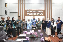 Pemkab Kapuas dukung pengembangan Universitas Cahaya Bangsa