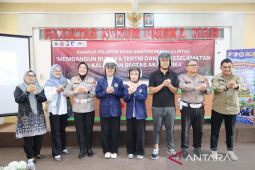 Edukasi mahasiswa, Dirlantas Polda Kalsel wujudkan polisi bersama masyarakat