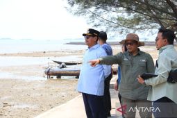 Pemkab Rembang menata Pantai Binangun untuk menarik wisatawan